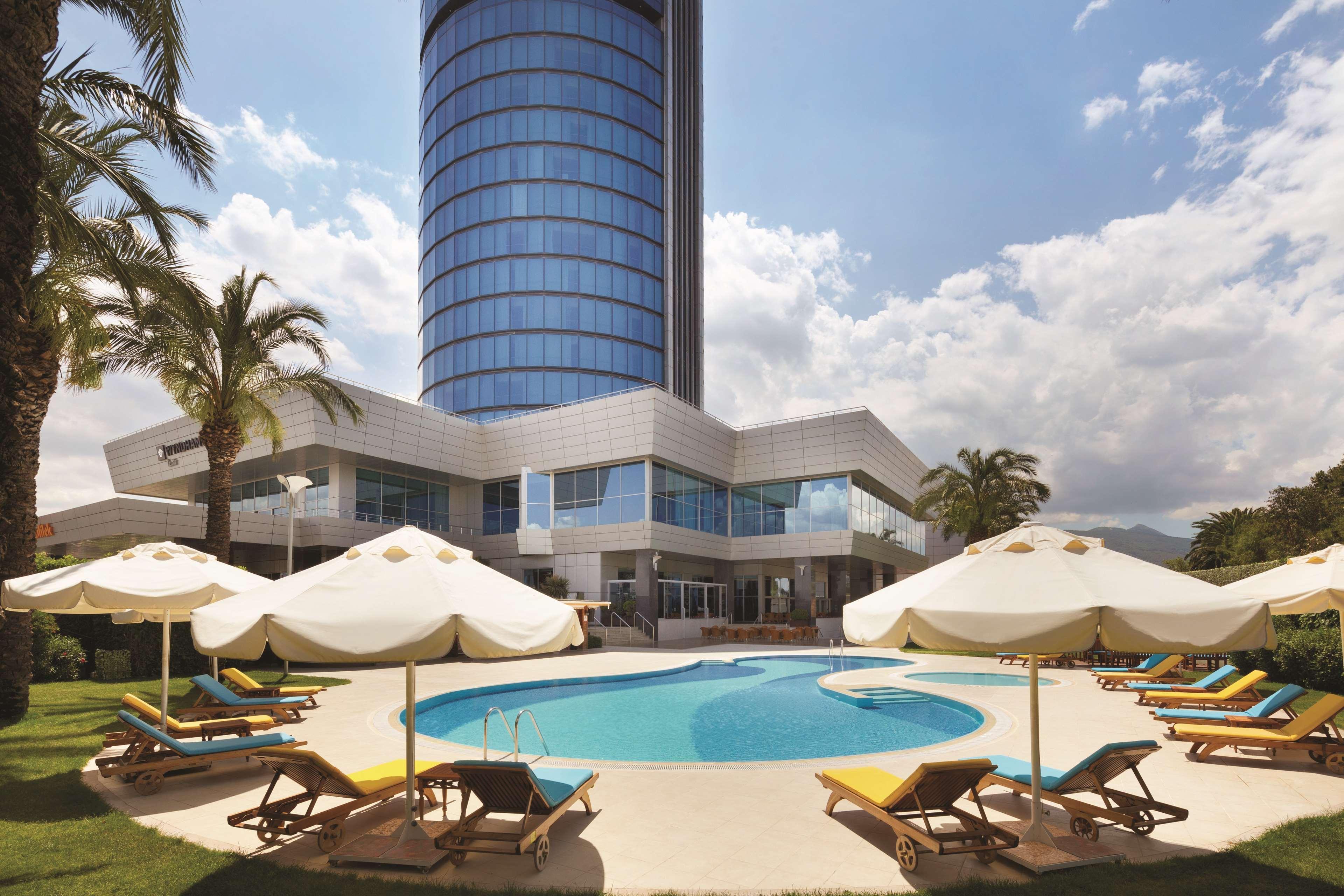 Wyndham Grand Izmir Ozdilek Hotel Exterior foto